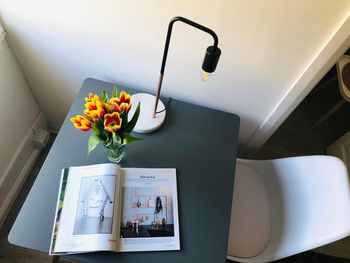 Bright Chiswick Apartment - Great Location London Luaran gambar