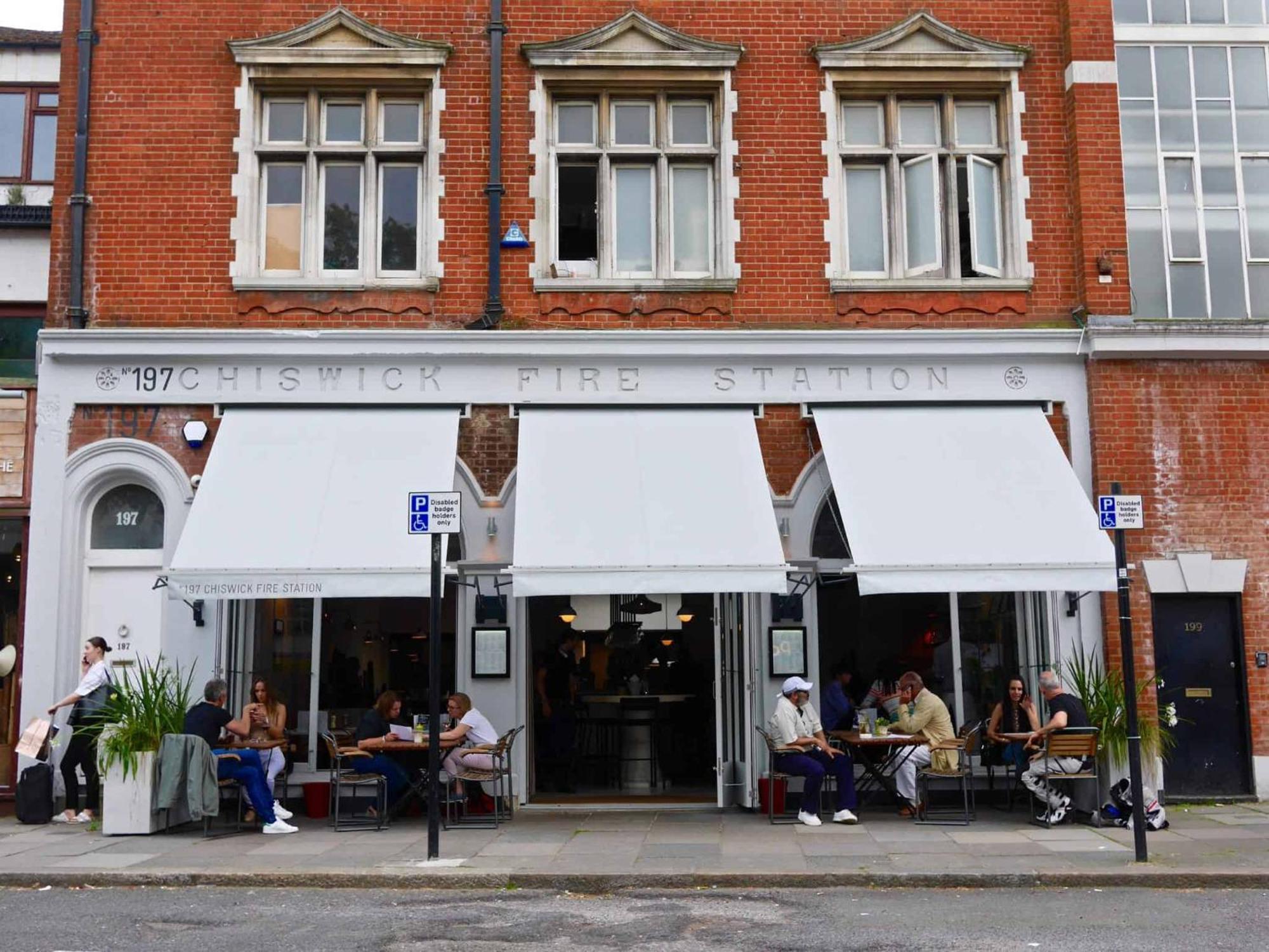 Bright Chiswick Apartment - Great Location London Luaran gambar