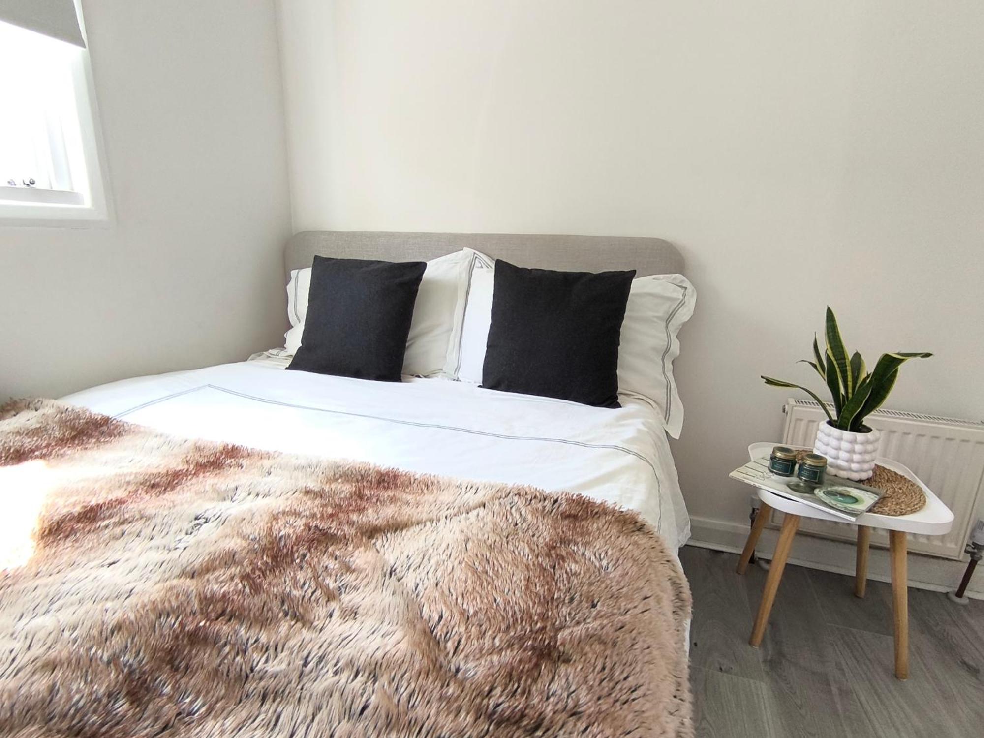 Bright Chiswick Apartment - Great Location London Luaran gambar